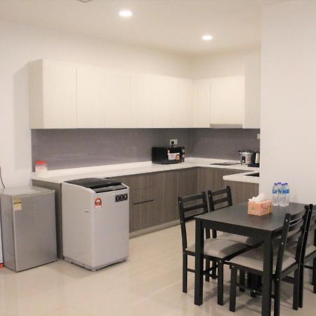 Suasana Suites D'Homestay2 Jb Town Johor Bahru Extérieur photo